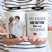 Load image into Gallery viewer, Personalized mugs of a kissing couple
